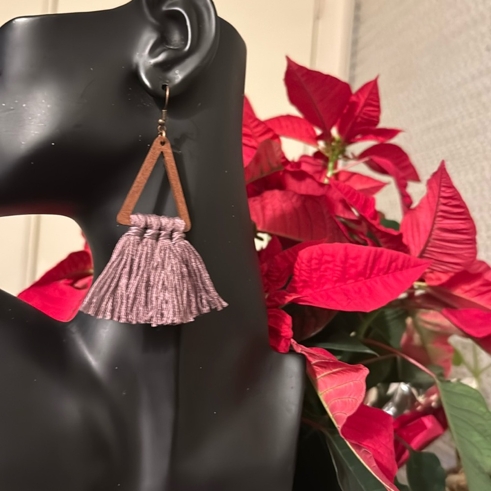 Beautiful light purple earrings.